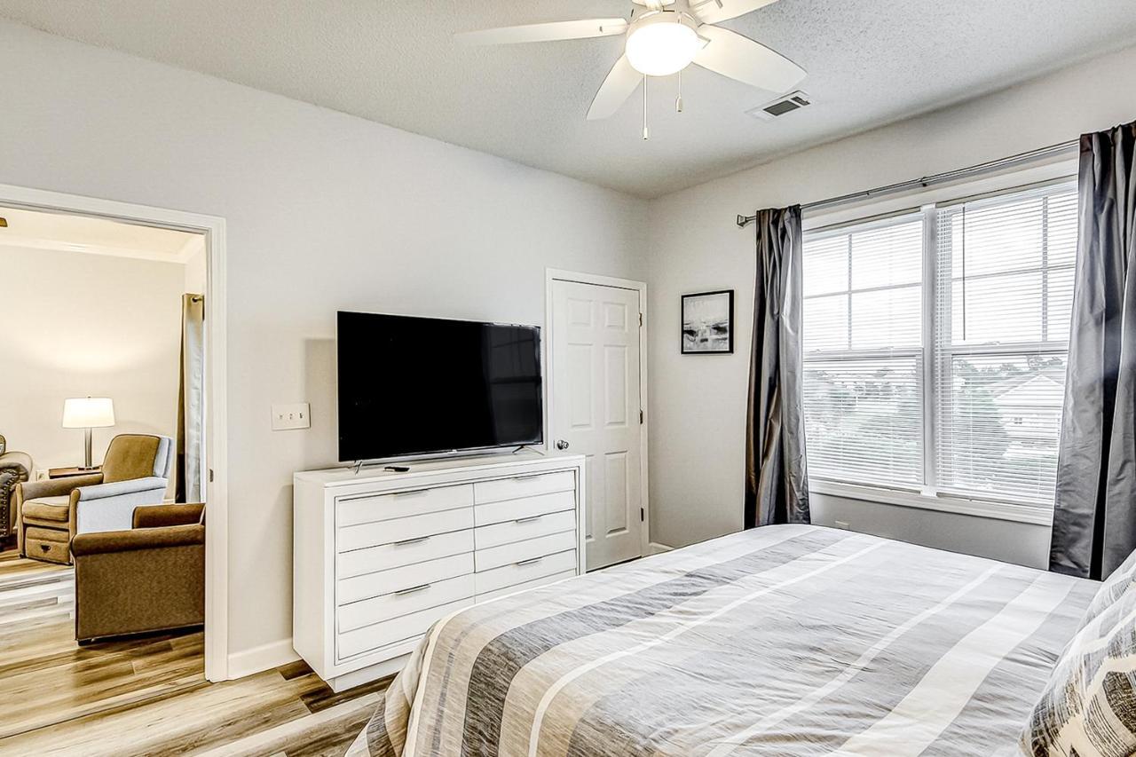 The Perfect Getaway At Wickham Dr Apartment Myrtle Beach Bagian luar foto